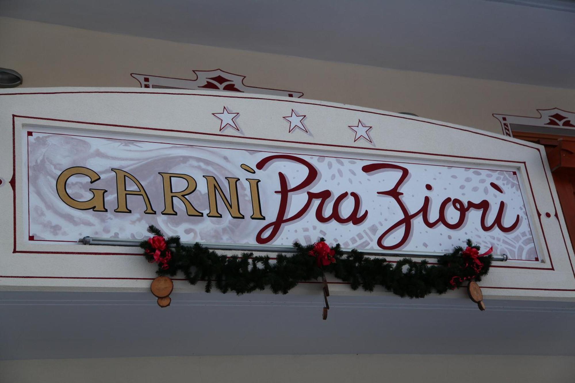 Garni Pra Fiori Hotel Campitello di Fassa Exterior foto