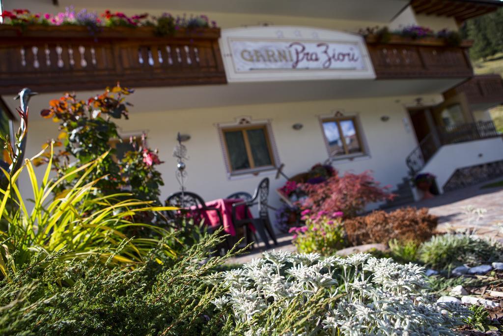 Garni Pra Fiori Hotel Campitello di Fassa Exterior foto